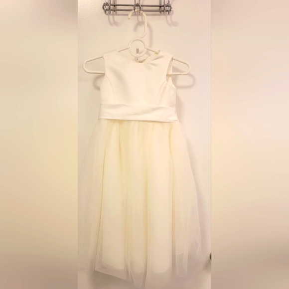 David's Bridal Other - Flower Girl dress